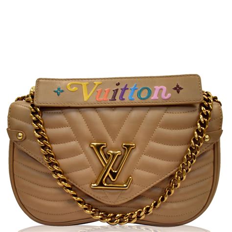 louis vuitton new wave mm|louis vuitton chain bag design.